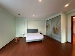 Hillside Drive (D19), Terrace #475961851